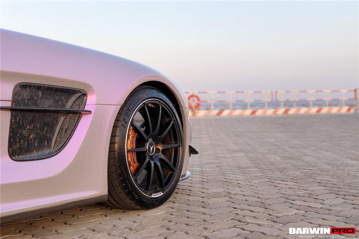 Faldones laterales y guardabarros DarwinPRO 2010-2015 Mercedes Benz W197 SLS AMG estilo BKSS