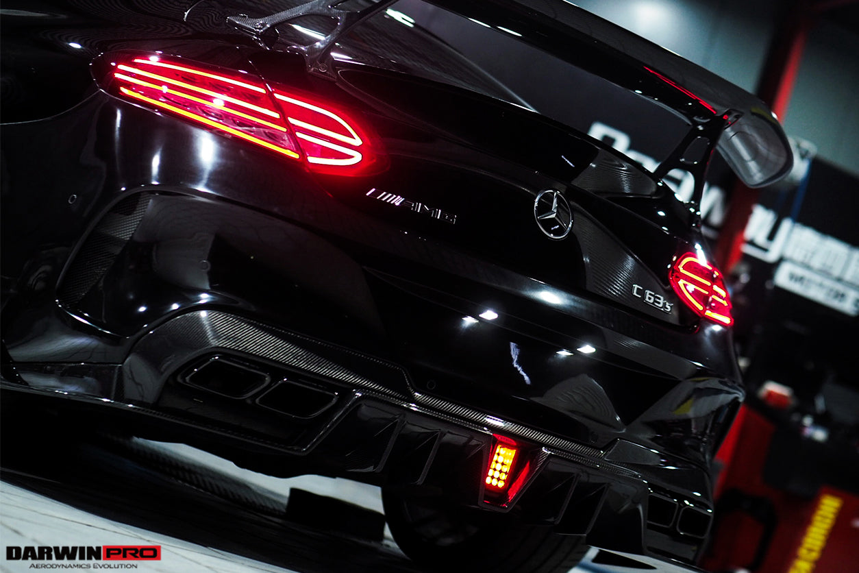 Parachoques trasero de fibra de carbono parcial DarwinPRO IMP Performance para Mercedes Benz Clase C Coupé 2015-2023