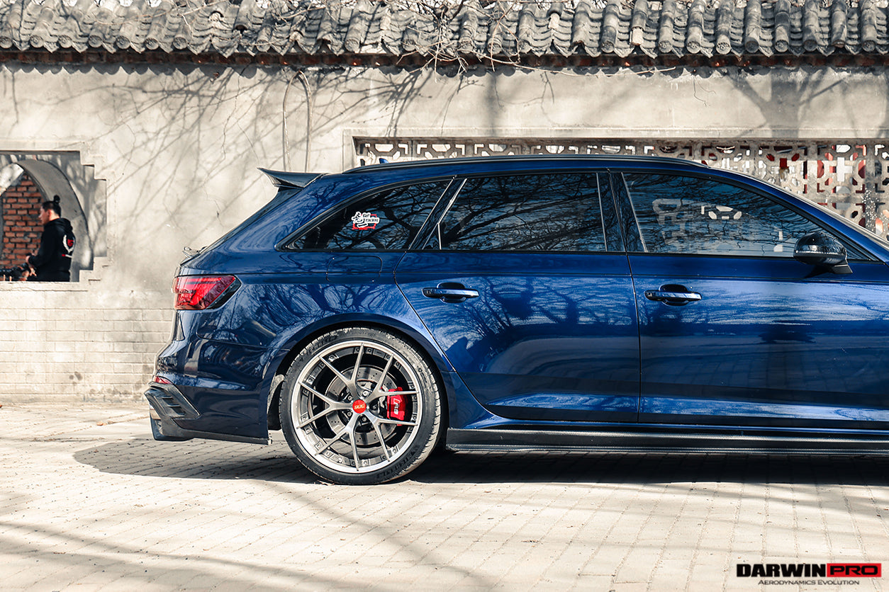 Difusor trasero DarwinPRO 2017-2024 Audi RS4 B9 estilo BKSS con aletas