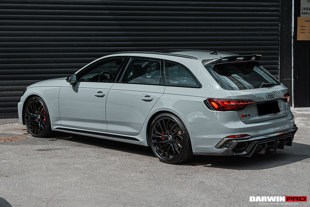Difusor trasero DarwinPRO 2017-2024 Audi RS4 B9 estilo BKSS con aletas