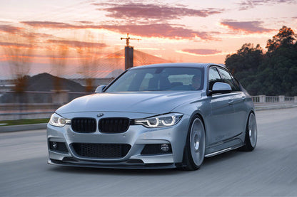 DarwinPRO 2013-2019 BMW Serie 3 F30 F35 M-Tech GV Style Borde delantero de fibra de carbono con tapas