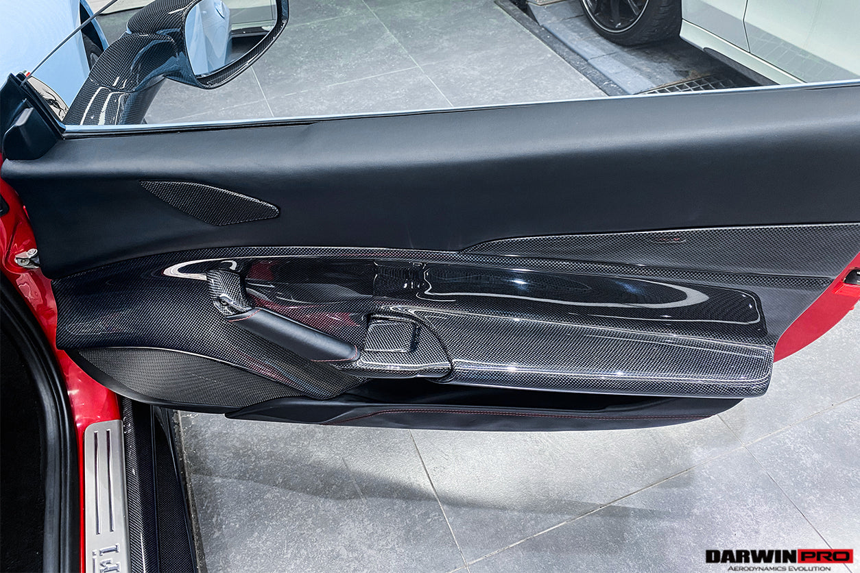 Panel de puerta interior de fibra de carbono DarwinPRO para Ferrari 488 GTB y Spider (2015-2020)