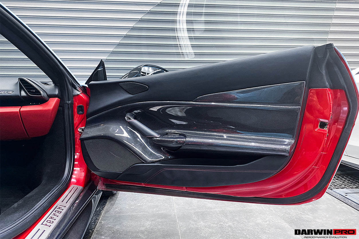 Panel de puerta interior de fibra de carbono DarwinPRO para Ferrari 488 GTB y Spider (2015-2020)