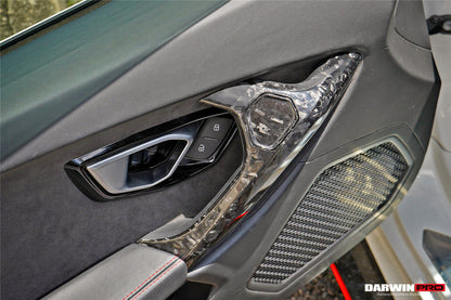 Manija de puerta de fibra de carbono autoclave DarwinPRO para Lamborghini Huracan LP610, LP580 y EVO (2015-2023)