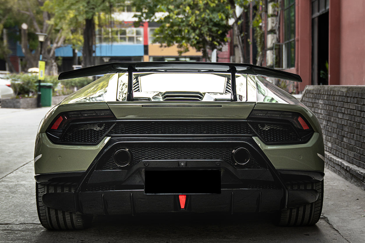 Parrilla de escape de parachoques trasero de carbono seco DarwinPRO para Lamborghini Huracan Performante 2017-2020