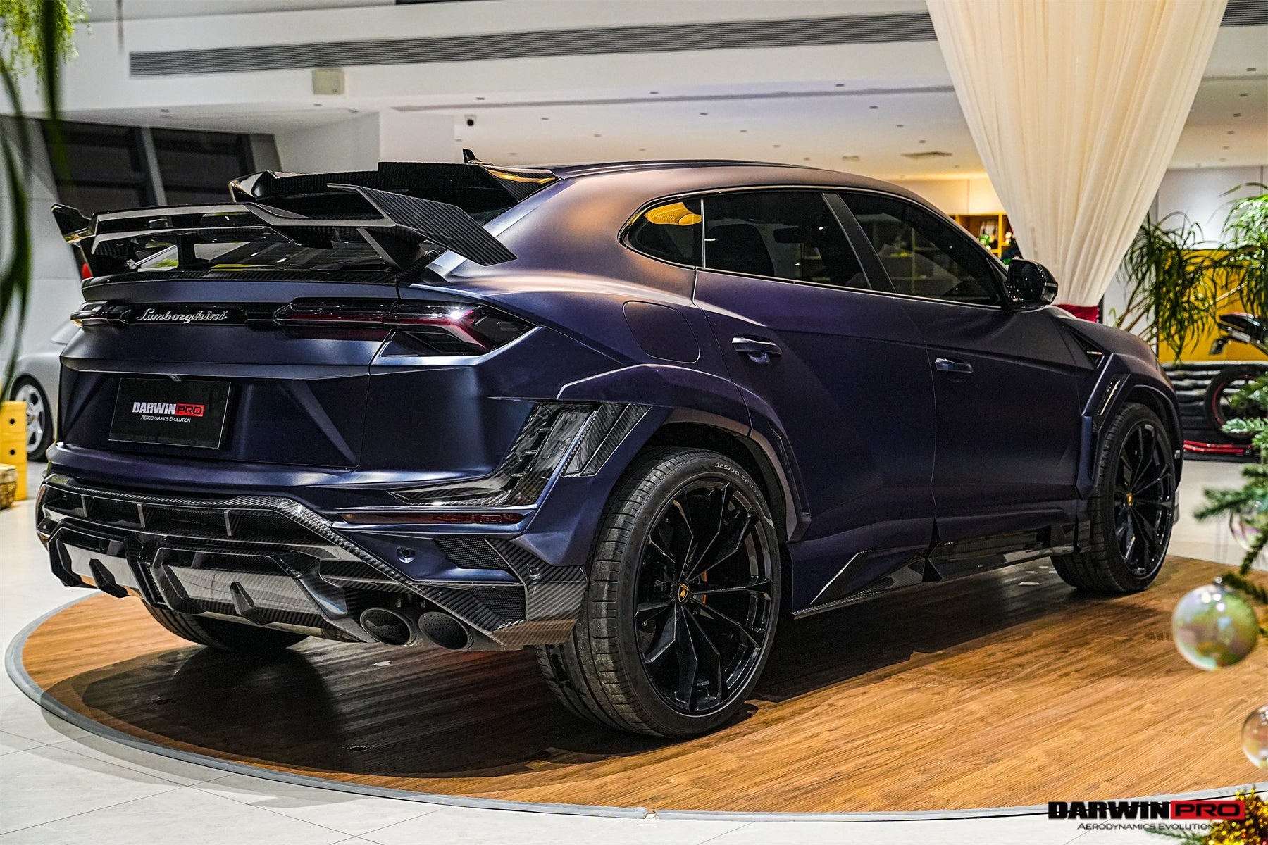 DarwinPRO BKSS Part Carbon Fiber Wide Body Kit | 2018-2022 Lamborghini Urus