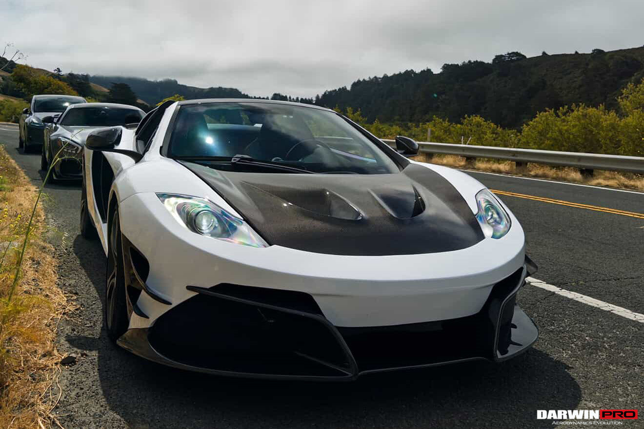 Parachoques delantero DarwinPRO Rebel Performance Style de fibra de carbono parcial con borde | McLaren MP4, 12C (2011-2014)