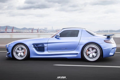 Faldones laterales y guardabarros DarwinPRO 2010-2015 Mercedes Benz W197 SLS AMG estilo BKSS