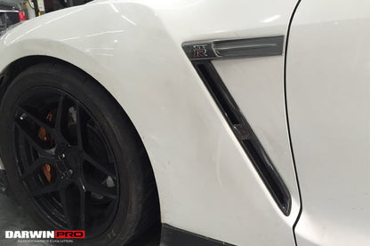 Ventilaciones de guardabarros de fibra de carbono DarwinPRO | Nissan GTR R35 2008-2023