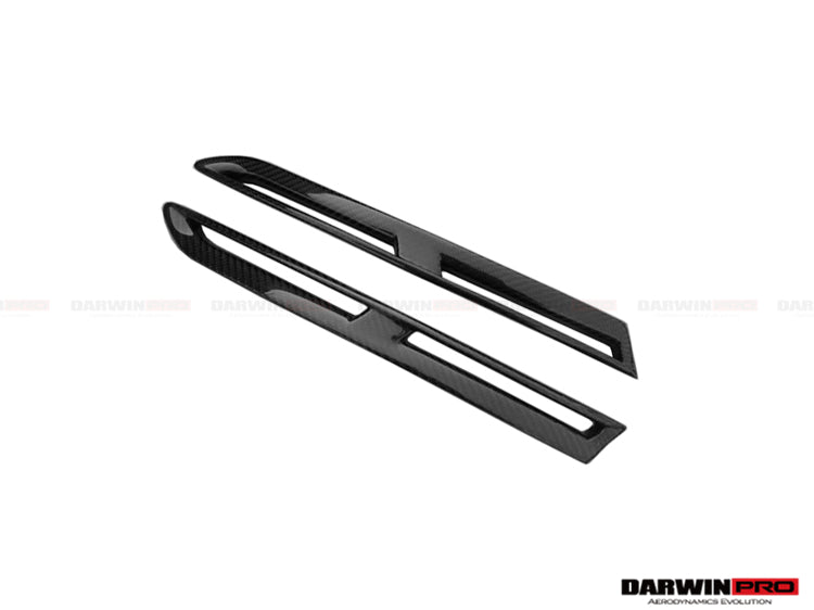 Ventilaciones de guardabarros de fibra de carbono DarwinPRO | Nissan GTR R35 2008-2023