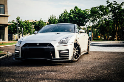 Faldones laterales de fibra de carbono DarwinPRO para Nissan GTR R35 CBA DBA NSM (2008-2023)