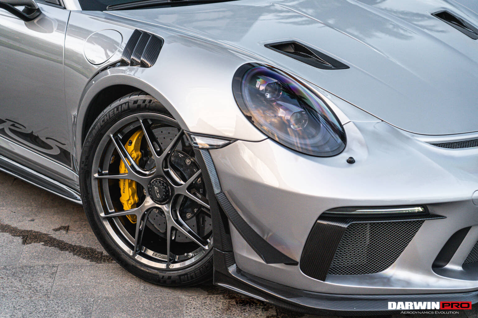 DarwinPRO Autoclave Carbon Fiber Hood Vents | 2015-2019 Porsche 911 991.2 GT3RS Only