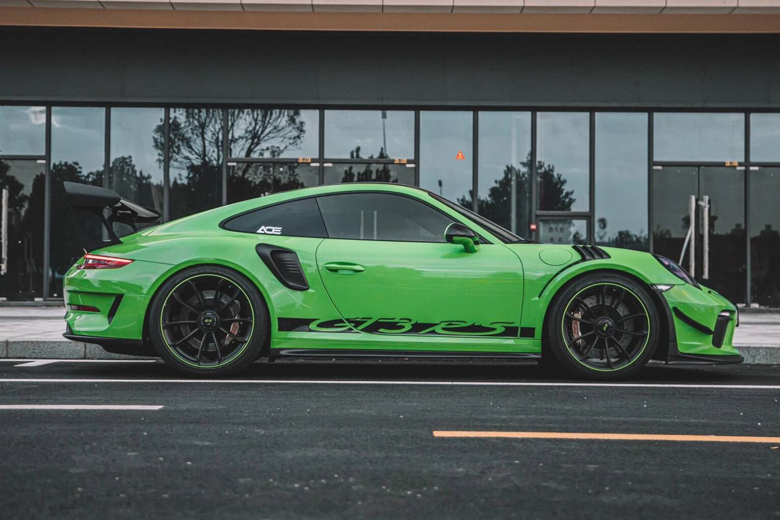 DarwinPRO 2015 - 2019 Porsche 911 991.2 GT3RS Only Autoclave Carbon Fiber Side Skirts DarwinPRO (OE) - 1
