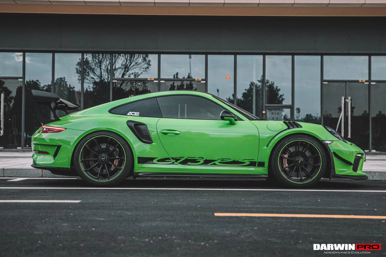 DarwinPRO Autoclave Carbon Fiber Rear Bumper Vents | 2015-2019 Porsche 911 991.2 GT3RS Only