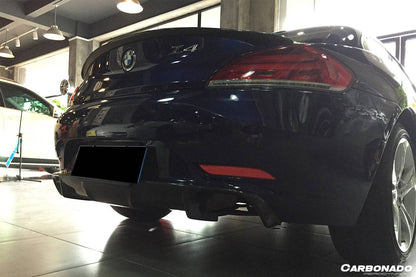Carbonado 2009-2016 BMW Z4 E89 D3 Style Carbon Fiber Rear Lip