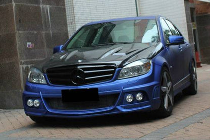 Carbonado 2008-2013 Mercedes Benz W204 C Class DE Style Front Bumper with  LED Lights