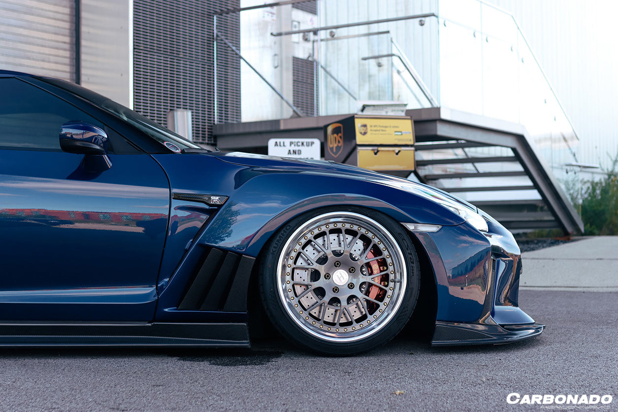 Carbonado VA Style Fender | 2008-2023 Nissan GTR R35