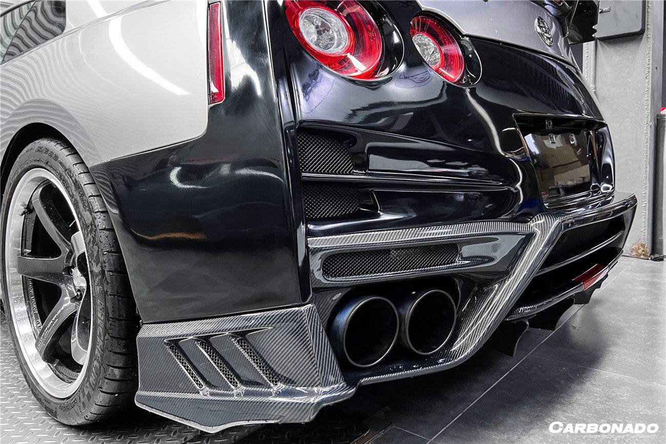 Carbonado 2008-2023 Nissan GTR R35 CBA DBA EBA TS Style Rear Bumper With Diffuser