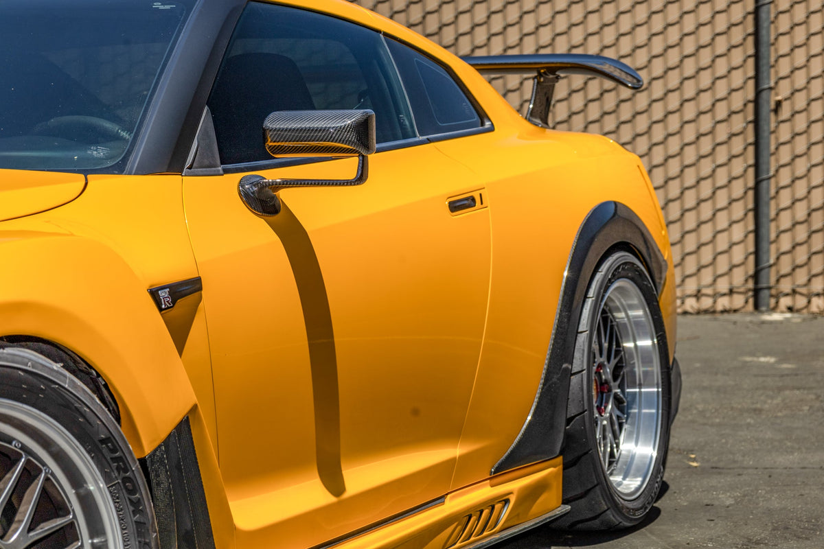 APR Performance GT2 AeroMirror - Nissan R35 GTR (GT-650002L)
