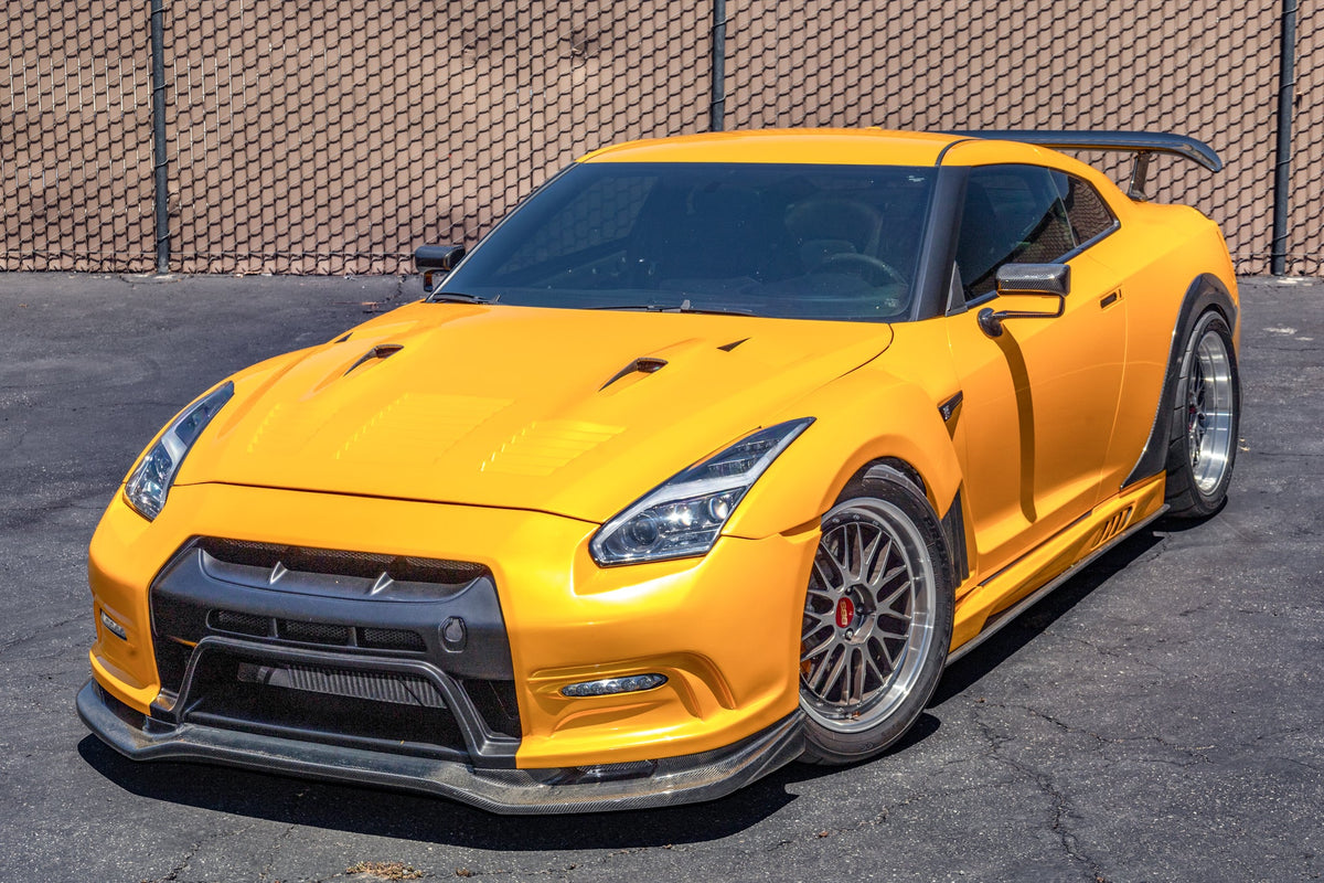 APR Performance GT2 AeroMirror - Nissan R35 GTR (GT-650002L)