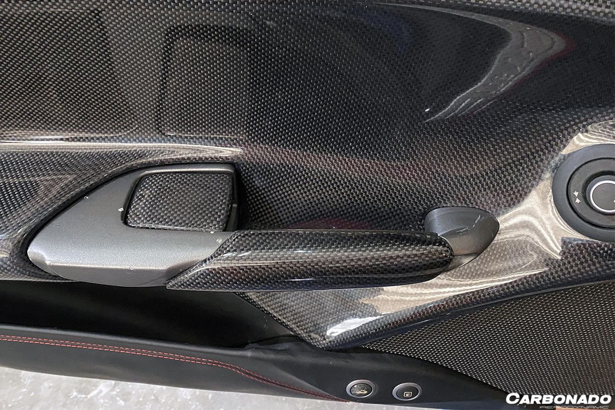 Carbonado 2015-2020 Ferrari 488 GTB Spider OE Style Carbon Fiber Door Handle Interior
