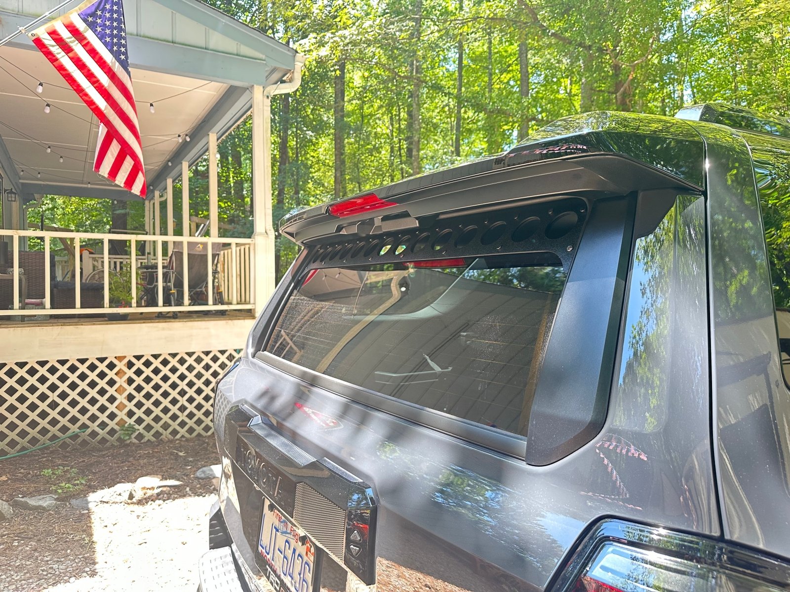 Visual Autowerks 4Runner 6th Gen Hatch Window Vent - 3