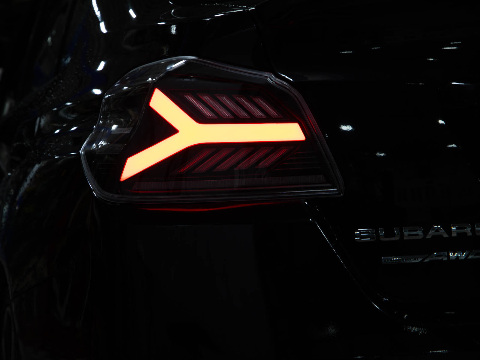 Luces traseras LED OLM Y-Spec (lente transparente, óptica blanca) - WRX/STI 2015-2021