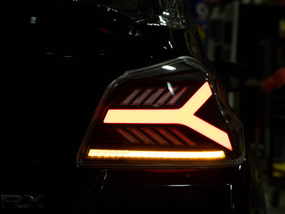 Luces traseras LED OLM Y-Spec (lente transparente, óptica blanca) - WRX/STI 2015-2021