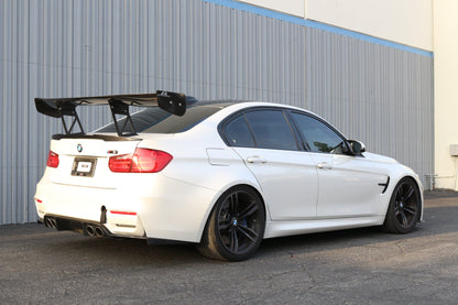 Alerón ajustable de fibra de carbono APR GTC-300 (BMW F80 M3)