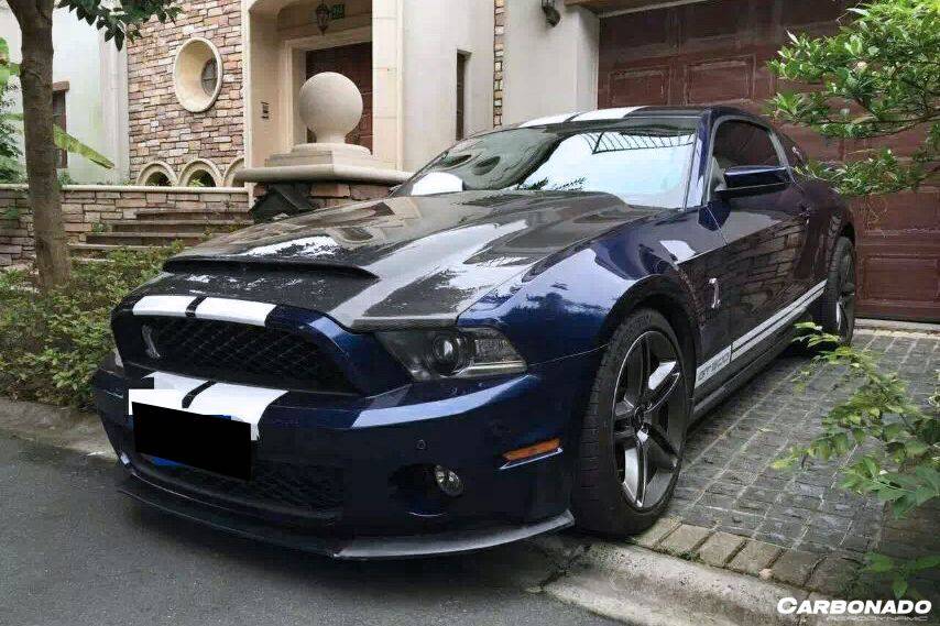 Carbonado 2010-2014 Ford Mustang GT500 Black Momba BC1 Style Hood