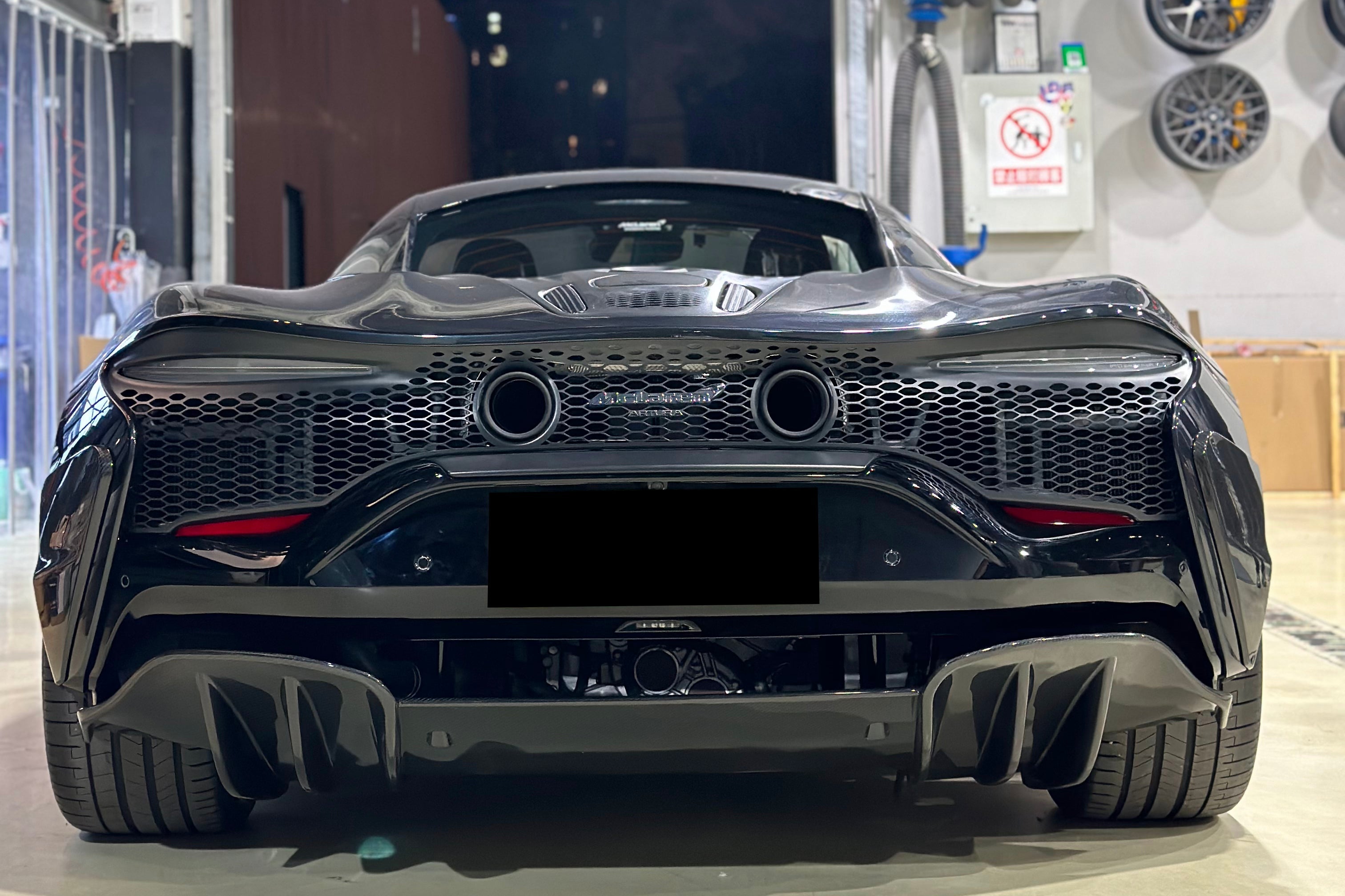 Carbonado 2023-UP McLaren Artura Coupe | Spider NVT Style Autoclave Carbon Fiber Rear Diffuser Lip
