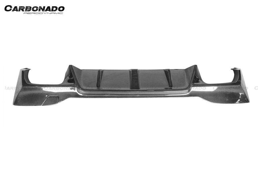 Faldón trasero de fibra de carbono estilo BMW F90 M5 D3 (2018-2023) con tapas