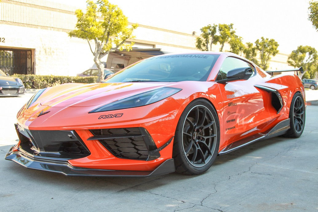 Kit aerodinámico de fibra de carbono APR (Chevrolet Corvette C8 2020+)