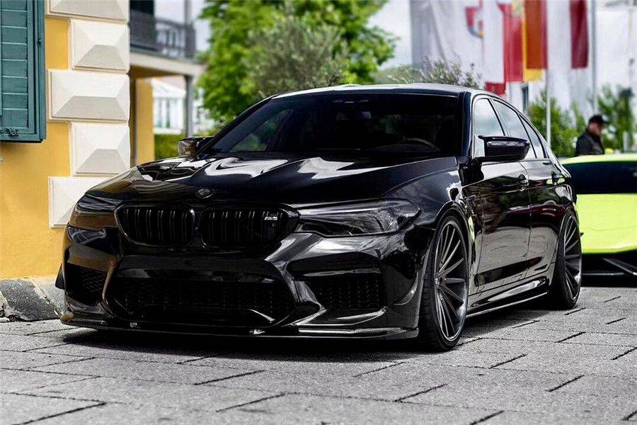 Carbonado 2018-2020 BMW F90 M5 And Competition D3 Style Carbon Fiber Front Lip (NOT LCI)