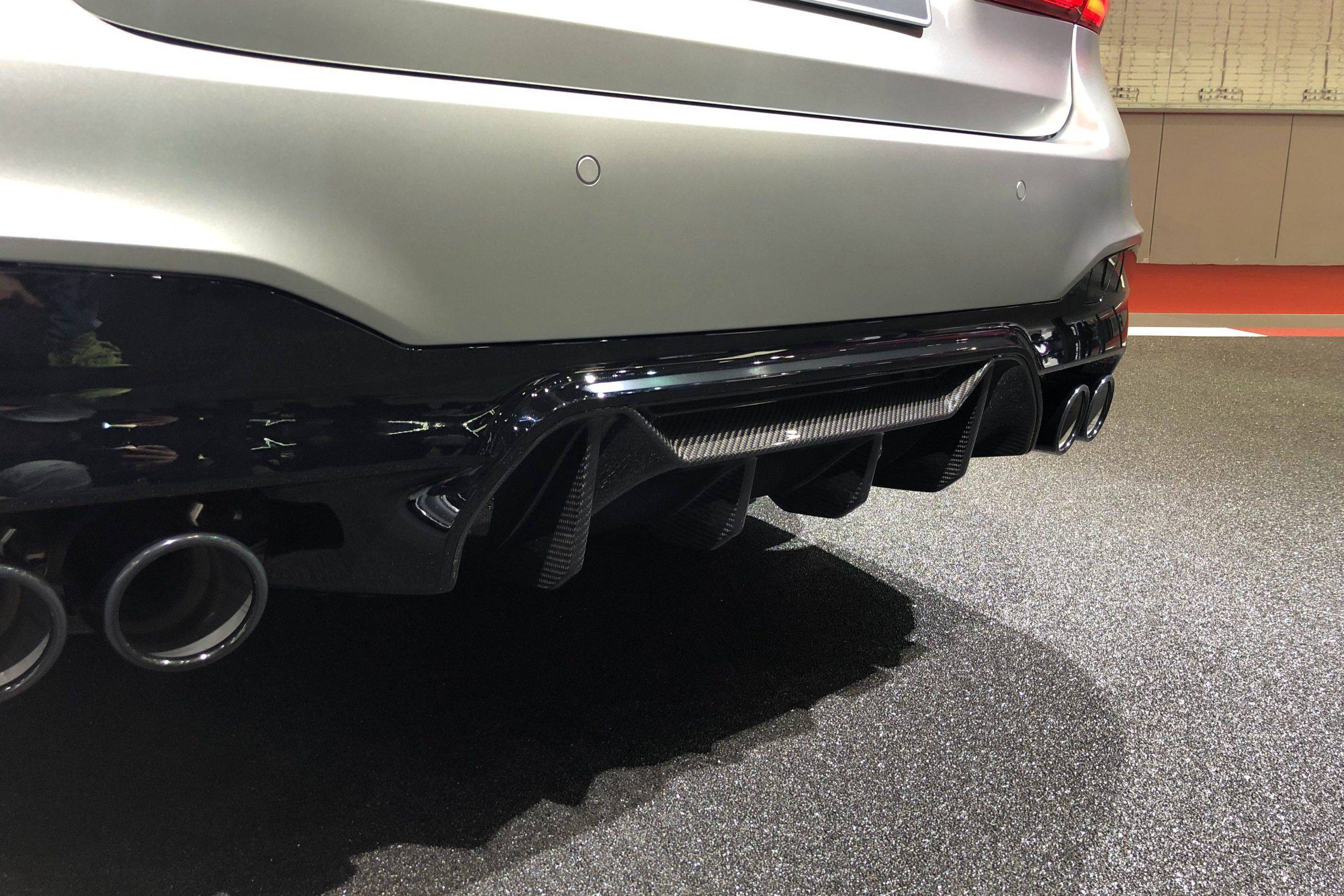 Carbonado 2018-2023 BMW F90 M5 MP Style Carbon Fiber Rear Diffuser