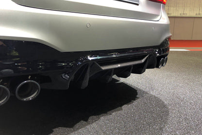 Carbonado 2018-2023 BMW F90 M5 MP Style Carbon Fiber Rear Diffuser