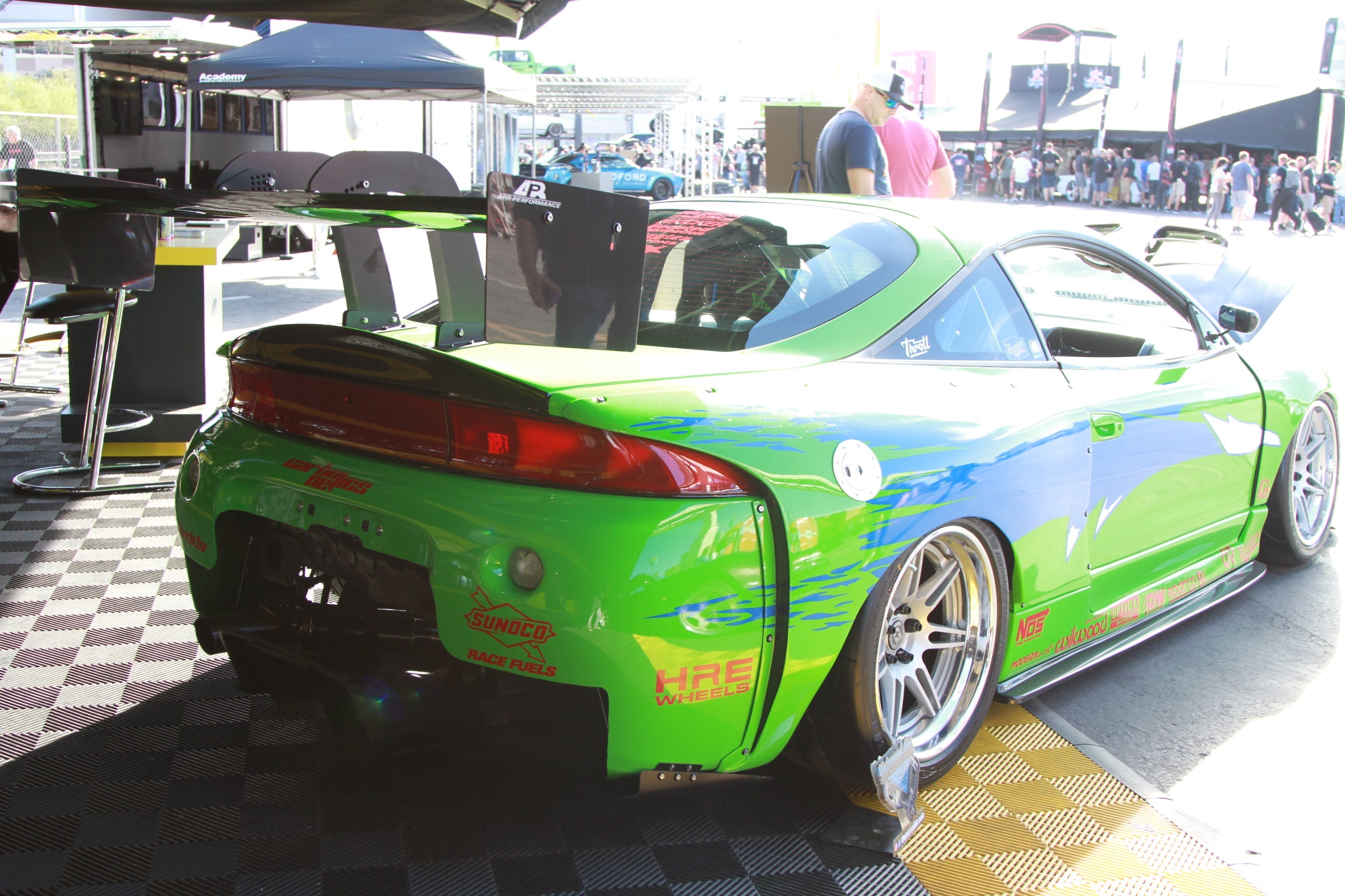 APR Universal Fitment GT-250 Alerón de cuello de cisne de fibra de carbono de 71"