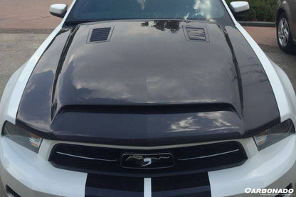 Carbonado 2005-2009 Ford Mustang GT V6 Black Momba BC1 Style Hood