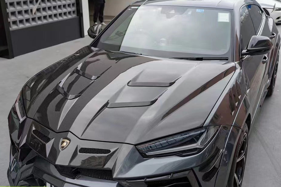 Carbonado 2018-2022 Lamborghini URUS MS Style Carbon Fiber Hood