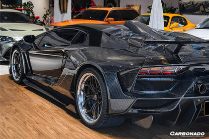Carbonado 2011-2016 Lamborghini Aventador LP700 LP720 LP750 Coupe and Roadster CA Style Rear Side Scoops