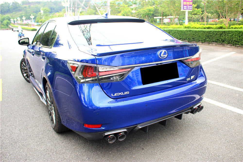 Carbonado 2015-2020 Lexus GS & GSF AM Style Carbon Fiber Rear Lip With exhaust tips