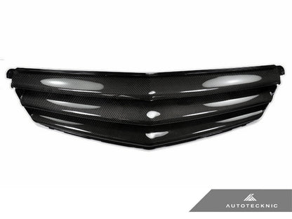 Parrilla delantera de fibra de carbono de repuesto AutoTecknic - Mercedes Benz W204 Clase C Sedán (2008-2013) (ATK-MB-0168-CF)