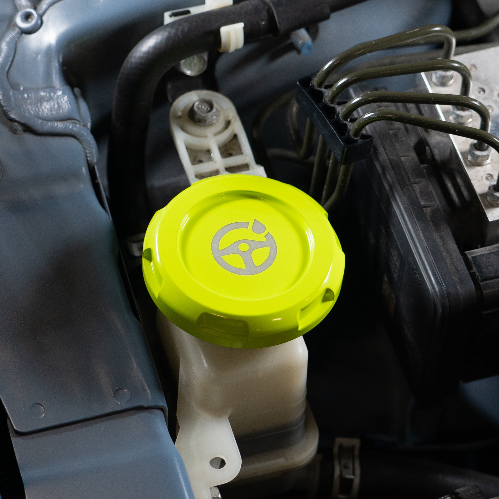 Tapas del compartimento del motor Billetworkz (Subaru Legacy GT 2005-2009)