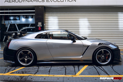 DarwinPRO 2024-Nismo Style Carbon Fiber Side Skirts | 2008-2023 Nissan GTR R35
