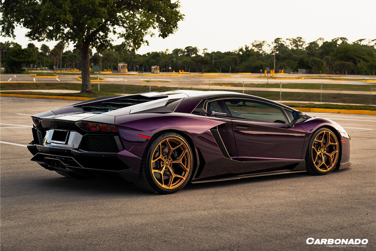 Faldones laterales de fibra de carbono estilo DM para Lamborghini Aventador LP700 Coupé Roadster Carbonado 2011-2016