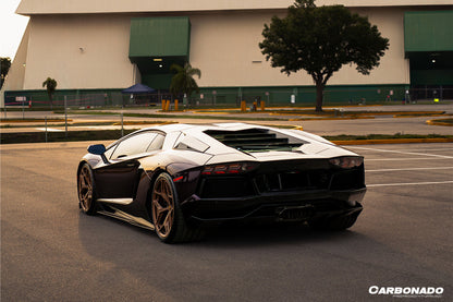 Faldón trasero de fibra de carbono estilo DM para Lamborghini Aventador LP700 Coupé Roadster Carbonado 2011-2016