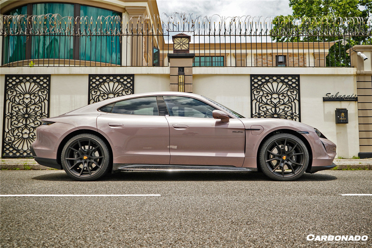 Carbonado 2019-2023 Porsche Taycan 4    4S    GTS    TURBO OD Style DRY Carbon Fiber Side Skirts