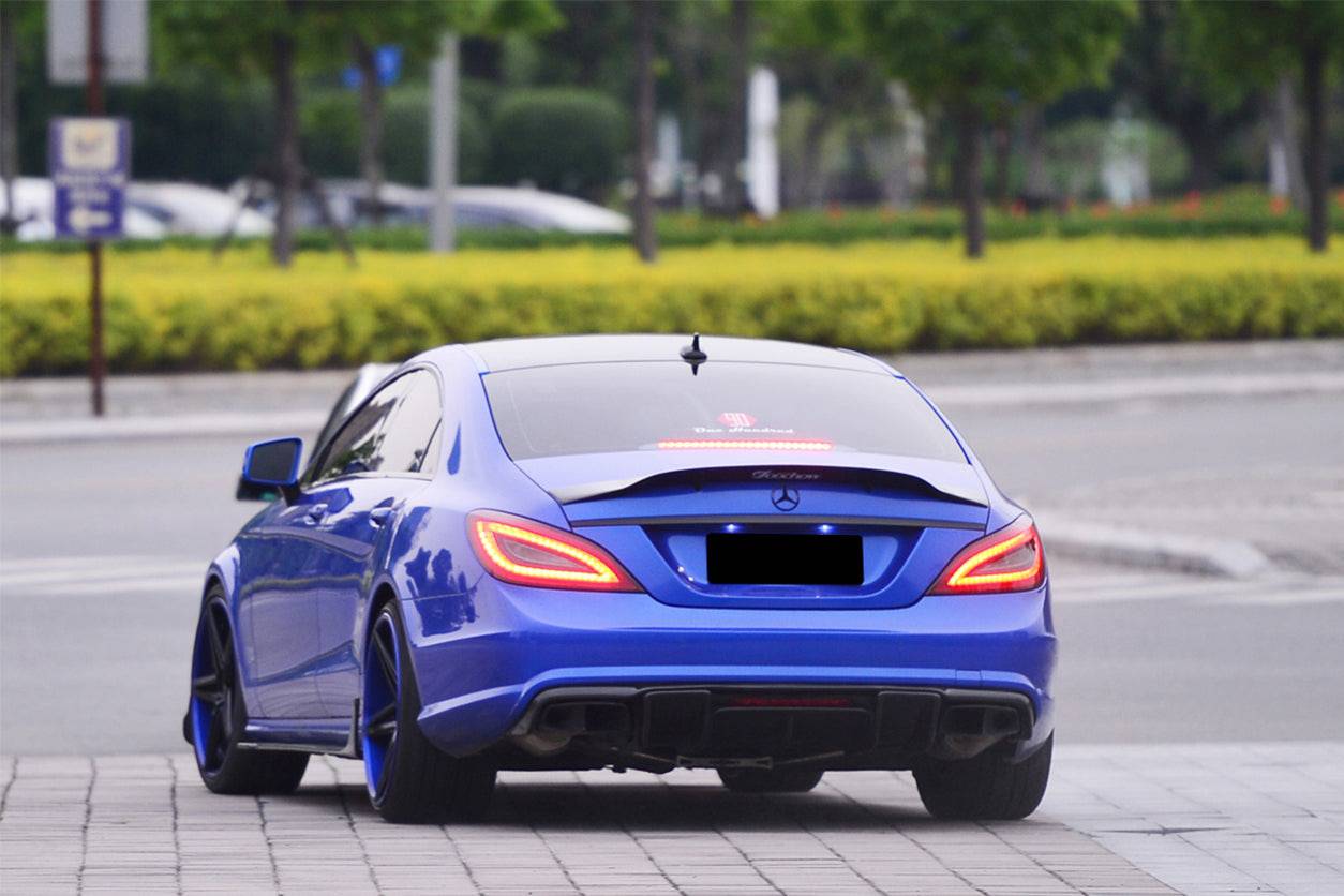 Carbonado 2011-2015 Mercedes Benz CLS350 CLS63 AMG W218 RT Style Rear Diffuser
