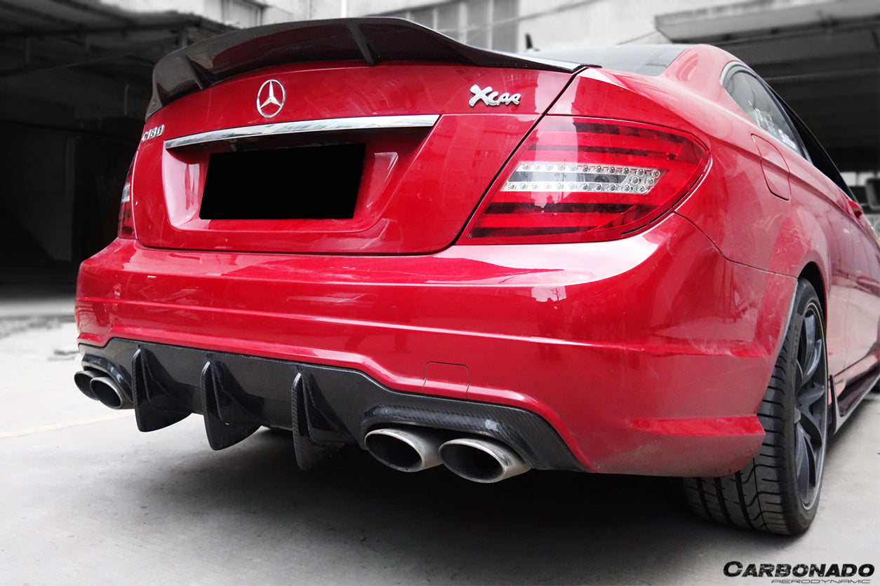 Carbonado 2012-2014 Mercedes Benz W204 C Class C63 AMG Carbon Fiber Rear Lip Diffuser