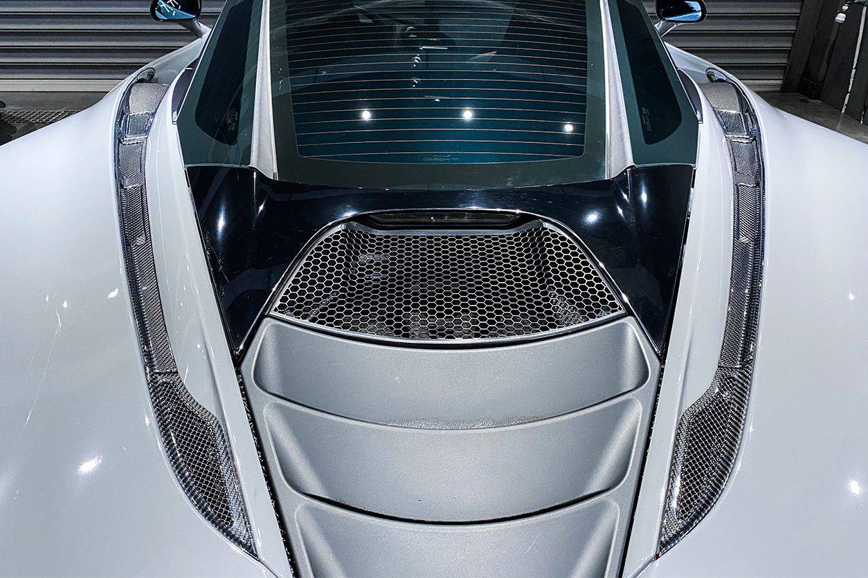 Carbonado 2017-2022 McLaren 720S Coupe Only Carbon Fiber Engine Hood Side Air Intake Vents 6pcs （Dont Fit Spyder）